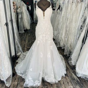 Allure #3552, Brand New Wedding Dress, Wedding Gown, Bridal Gown Size 10